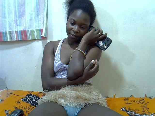 Prettylovie webcam