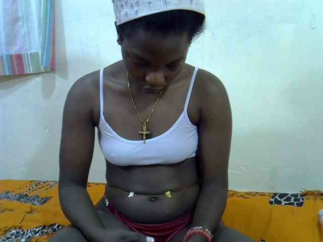 Prettylovie webcam