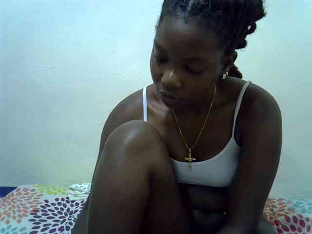 Prettylovie webcam