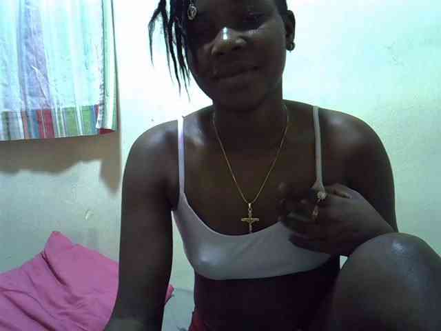 Prettylovie webcam
