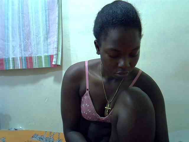 Prettylovie webcam
