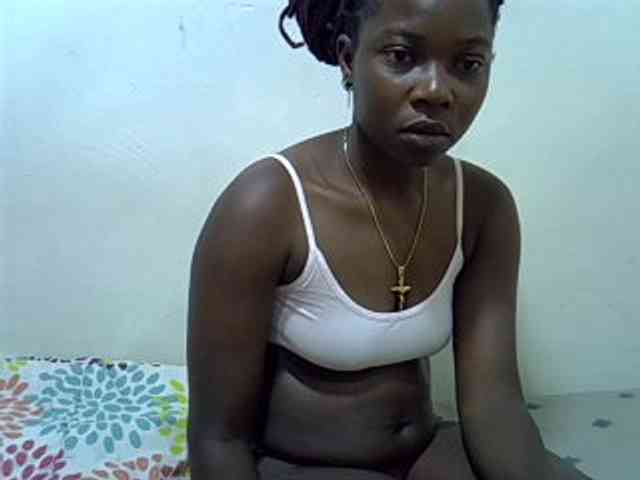 Prettylovie webcam