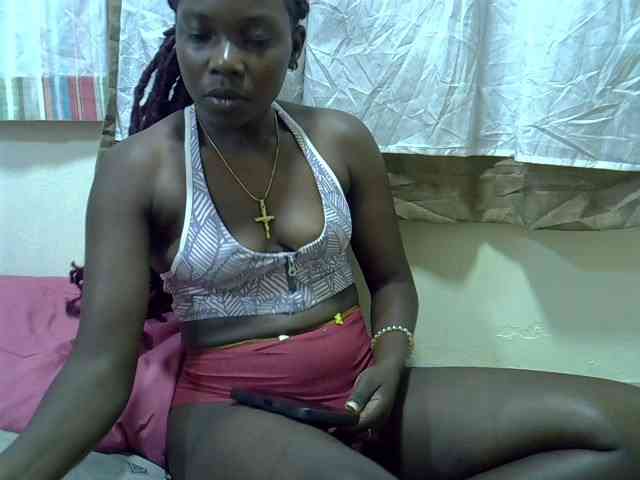 Prettylovie webcam