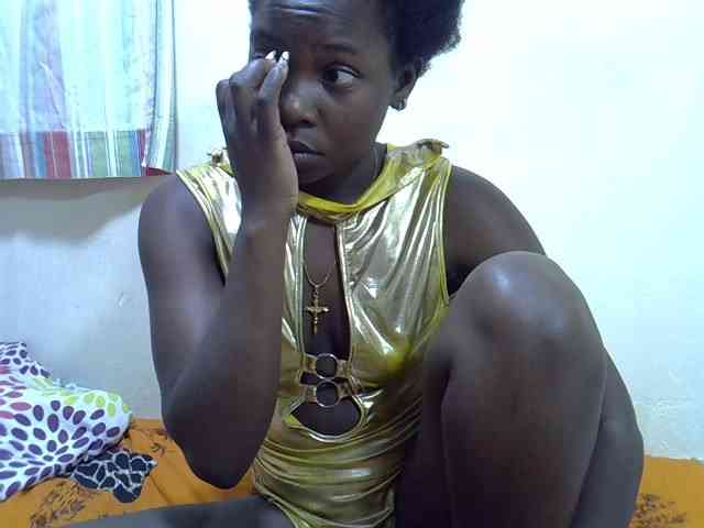 Prettylovie webcam