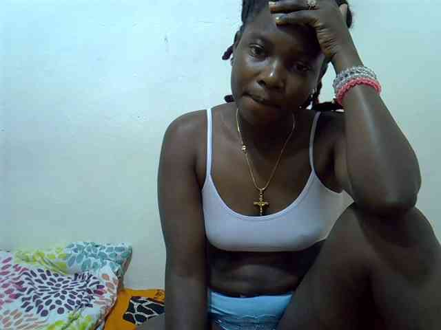 Prettylovie webcam