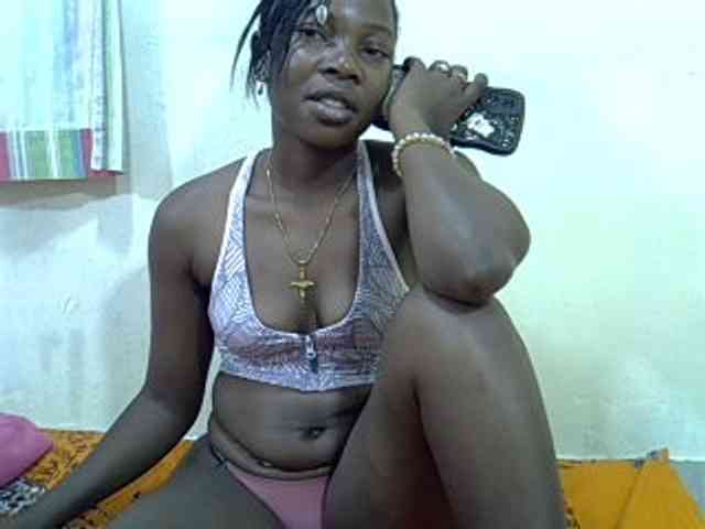 Prettylovie webcam