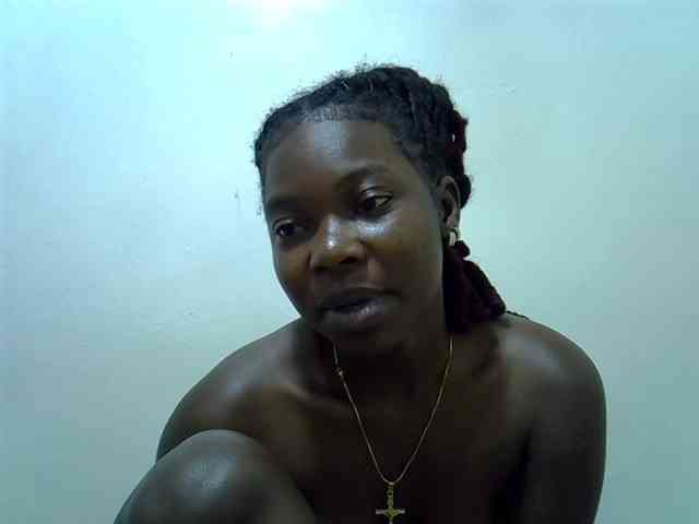 Prettylovie webcam