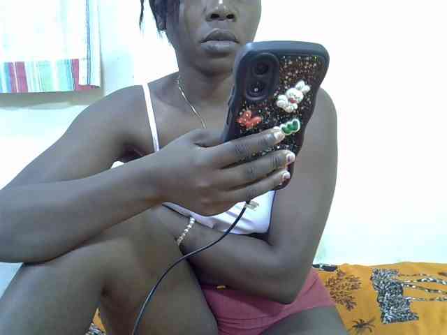 Prettylovie webcam