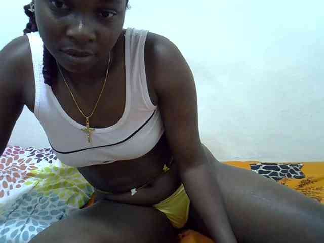 Prettylovie webcam