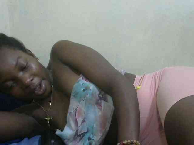 Prettylovie webcam