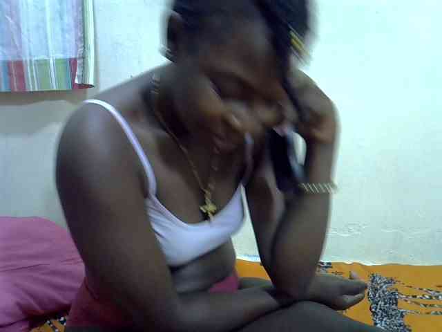 Prettylovie webcam