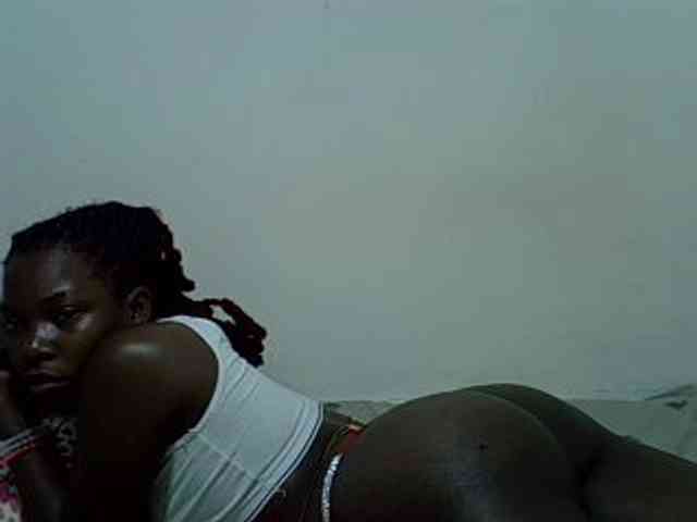 Prettylovie webcam