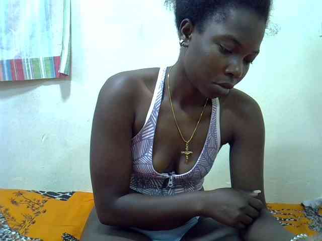 Prettylovie webcam