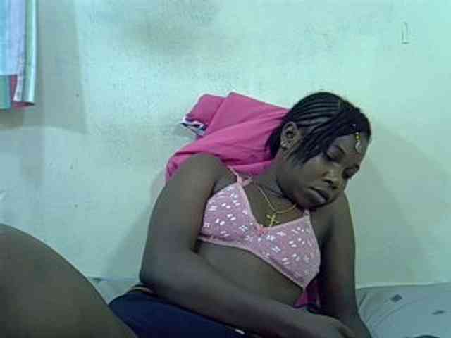 Prettylovie webcam