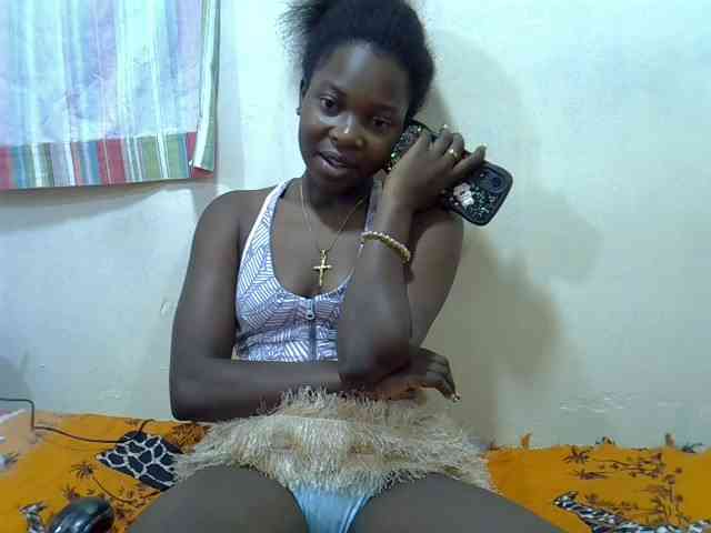Prettylovie webcam