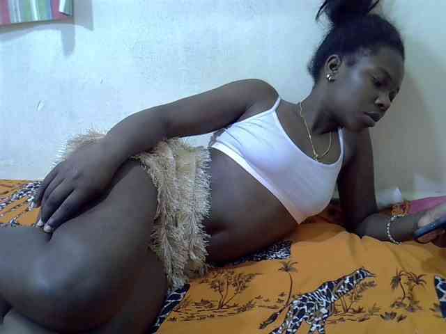 Prettylovie webcam