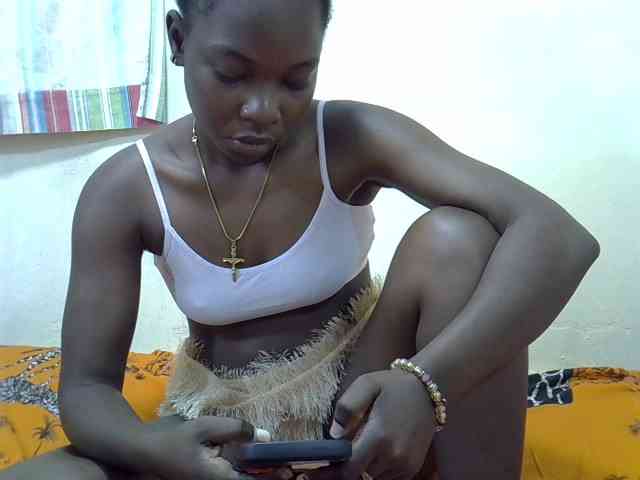 Prettylovie webcam