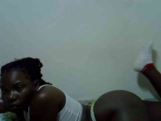 Prettylovie webcam