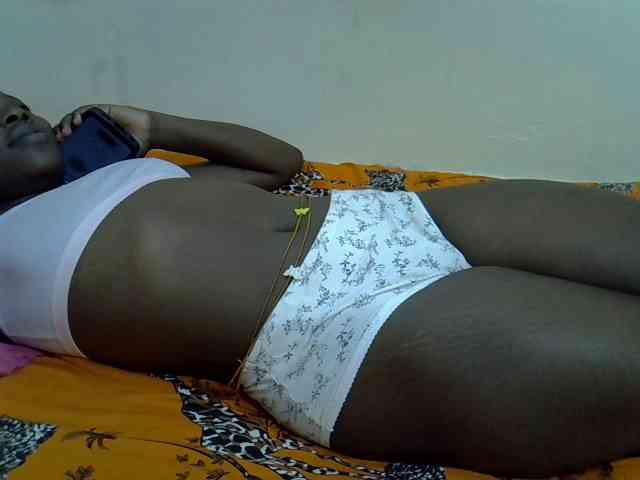 Prettylovie webcam