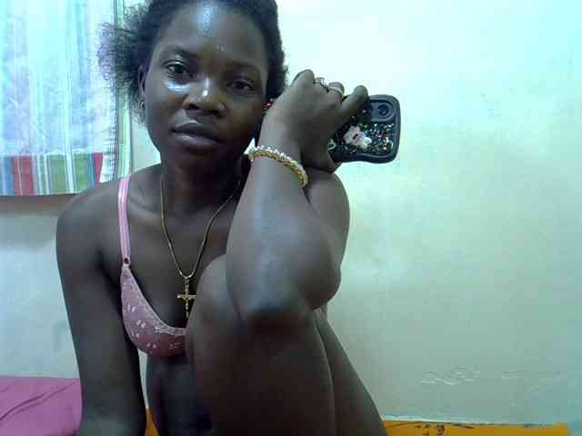 Prettylovie webcam