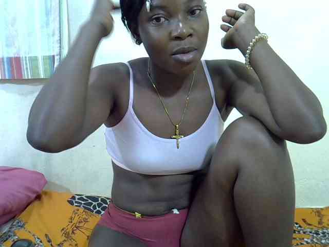 Prettylovie webcam
