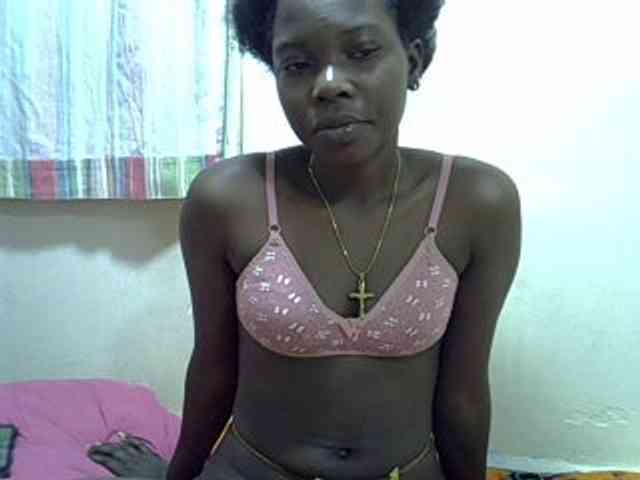 Prettylovie webcam