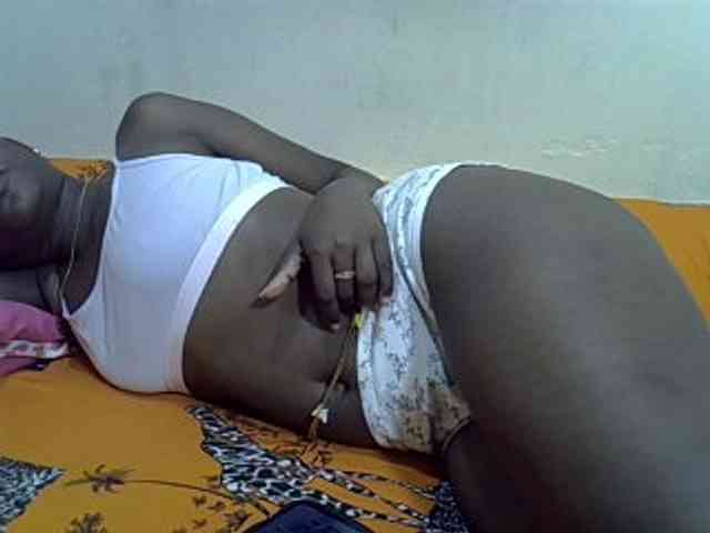 Prettylovie webcam