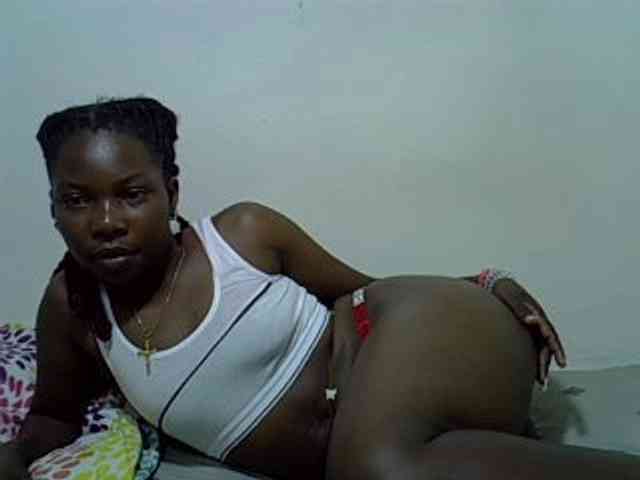 Prettylovie webcam