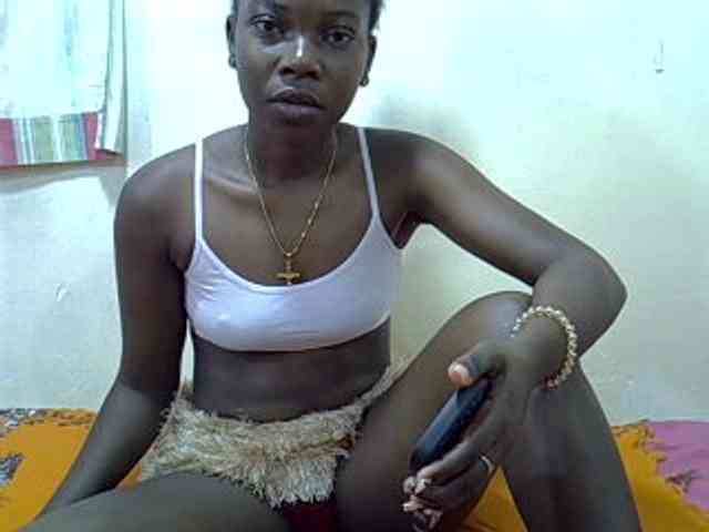 Prettylovie webcam
