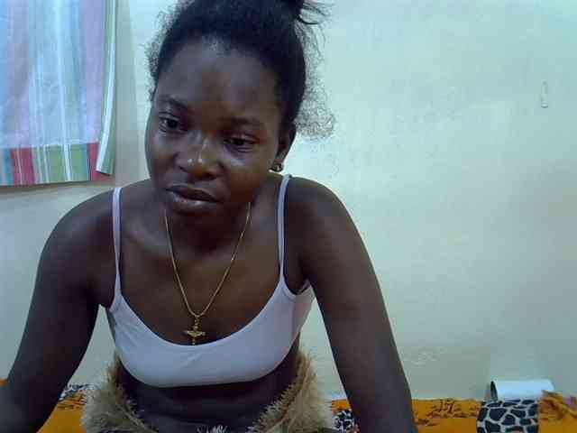 Prettylovie webcam