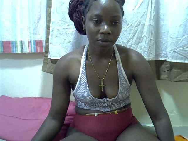 Prettylovie webcam
