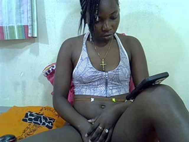 Prettylovie webcam