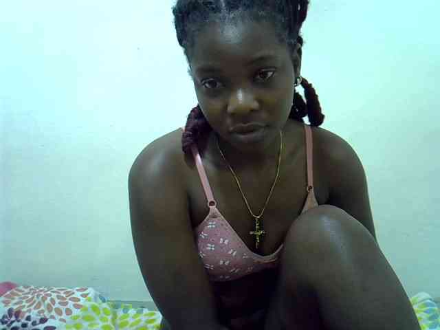Prettylovie webcam