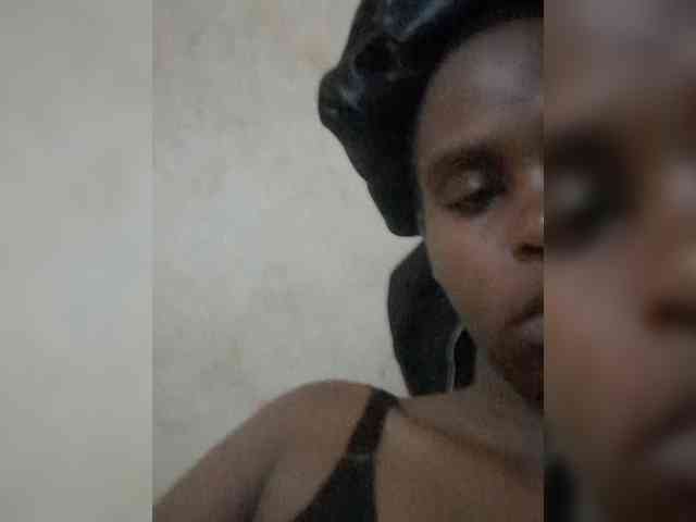 Brownkinky2 webcam
