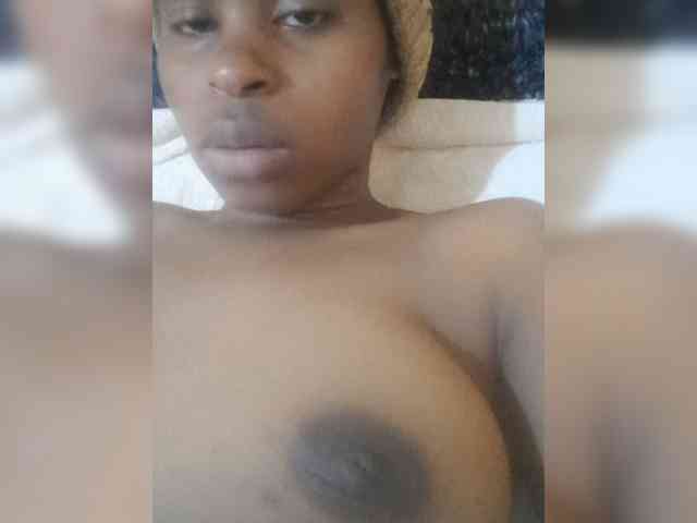 Brownkinky2 webcam