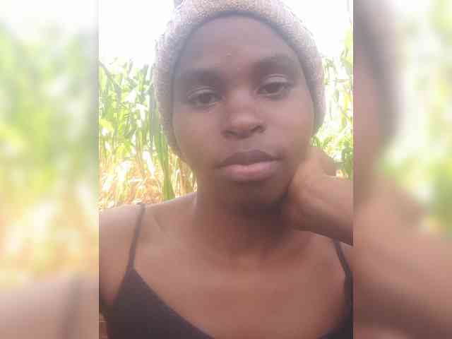 Brownkinky2 webcam