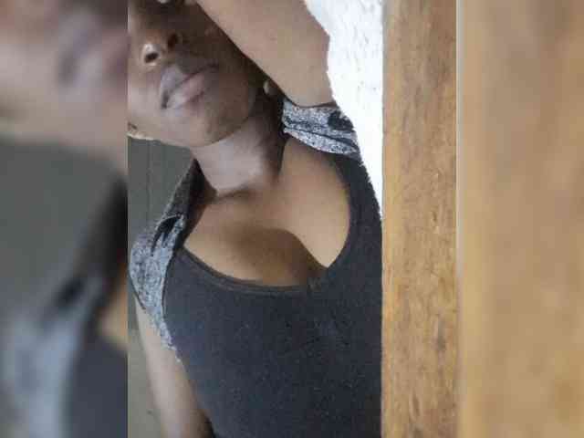 Brownkinky2 webcam