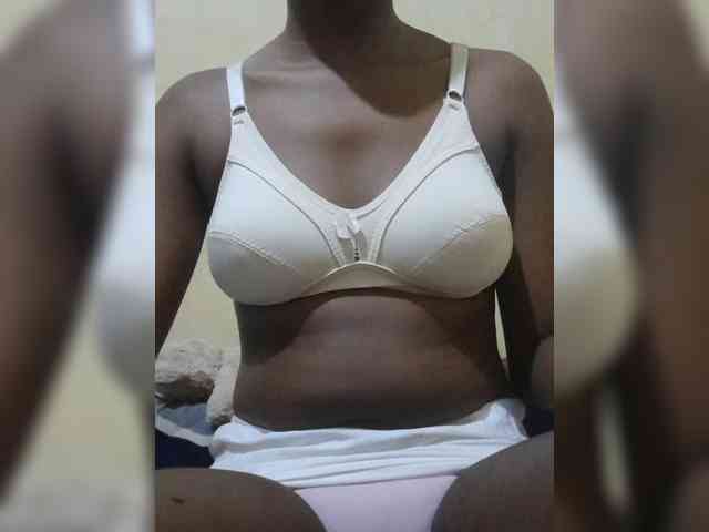 Brownkinky2 webcam