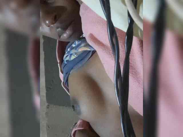 Brownkinky2 webcam