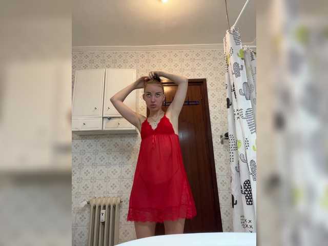 Manynya2 live cam on BongaCams