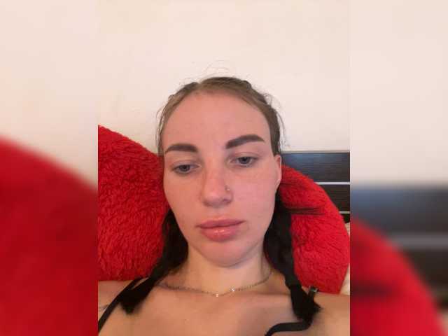 Manynya2 live cam on BongaCams