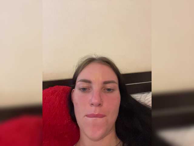 Manynya2 live cam on BongaCams
