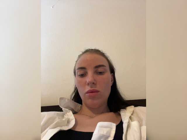 Manynya2 live cam on BongaCams