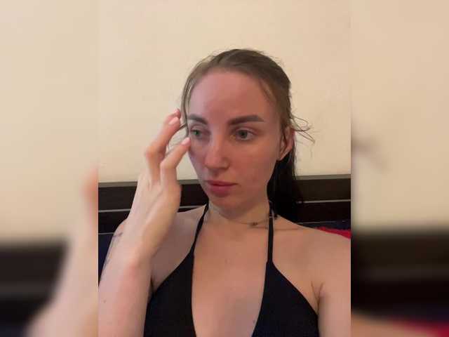Manynya2 live webcam show