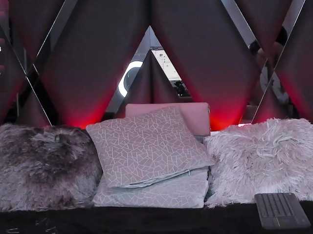 LilithVonDark live cam on BongaCams