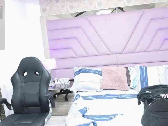 LilithVonDark webcam