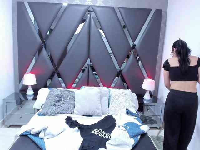 LilithVonDark webcam
