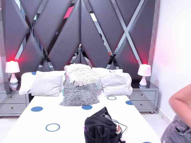 LilithVonDark webcam