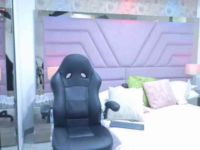 LilithVonDark webcam