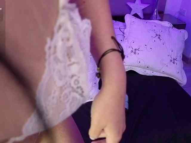 LilithVonDark webcam